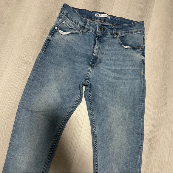 Zara Men’s Size 34 Skinny Medium Wash Blue Jeans with Stretch Casual Everyday - Picture 2 of 6